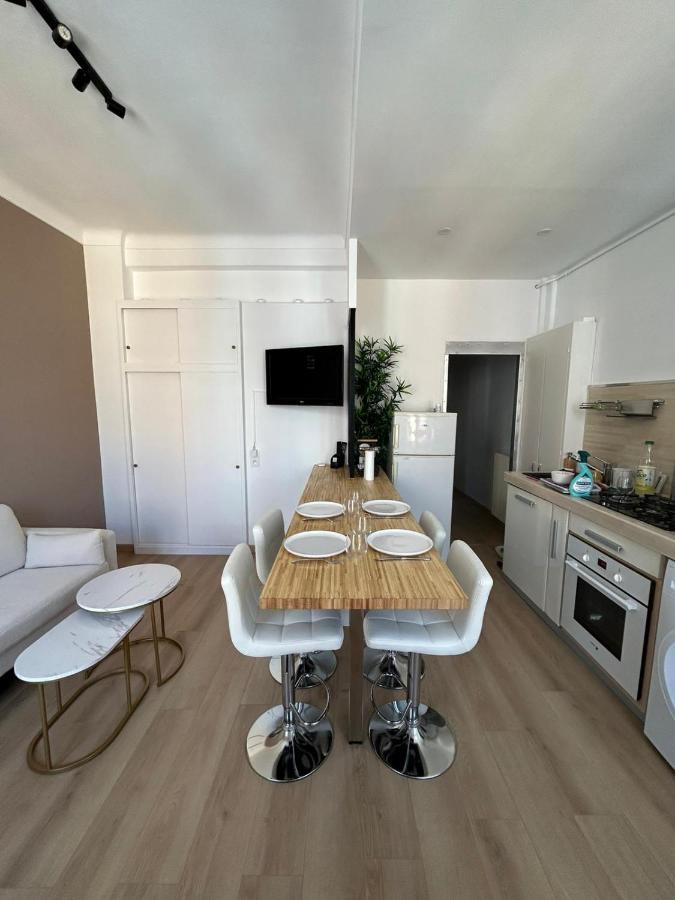 Nice - Appartement T3 Renove De 50 M2 Classe 2 Etoiles Dış mekan fotoğraf